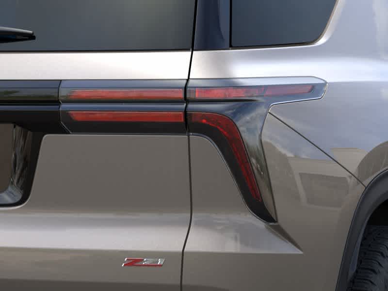 2027 Chevrolet Traverse Z71 - Photo 11