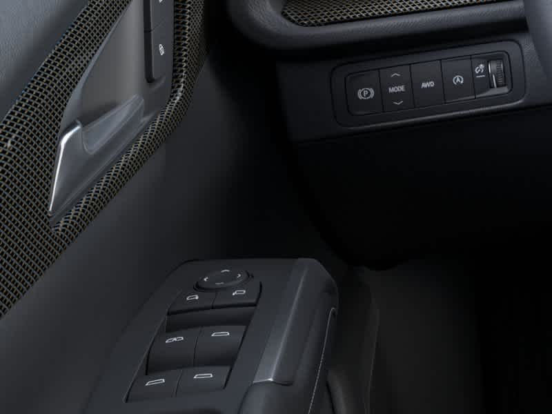 2027 Chevrolet Traverse Z71 - Photo 22