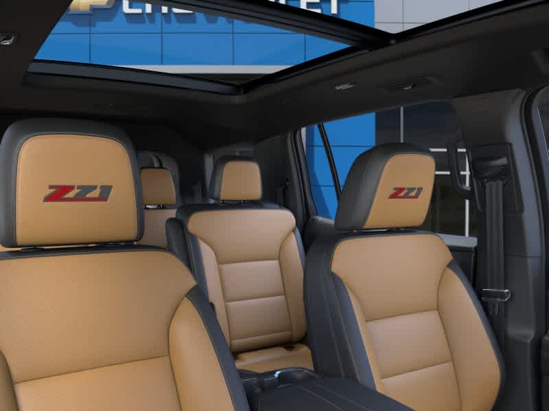 2027 Chevrolet Traverse Z71 - Photo 24