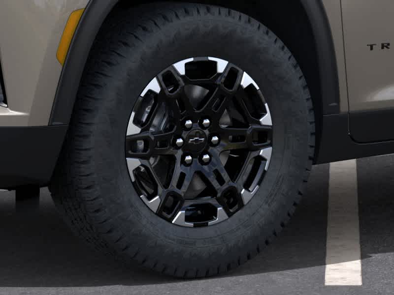 2027 Chevrolet Traverse Z71 - Photo 9