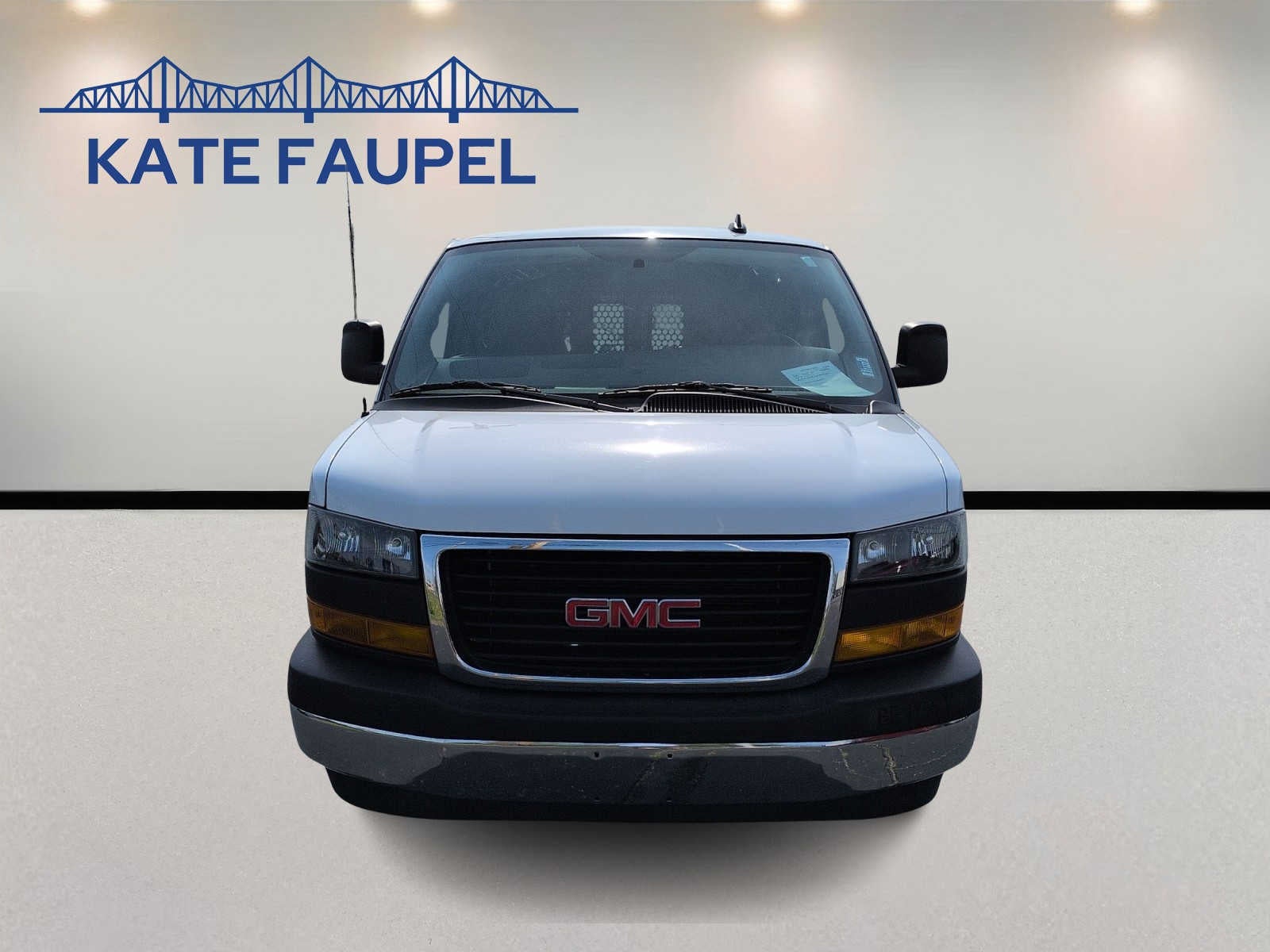 2024 GMC Savana Cargo 2500 Work Van