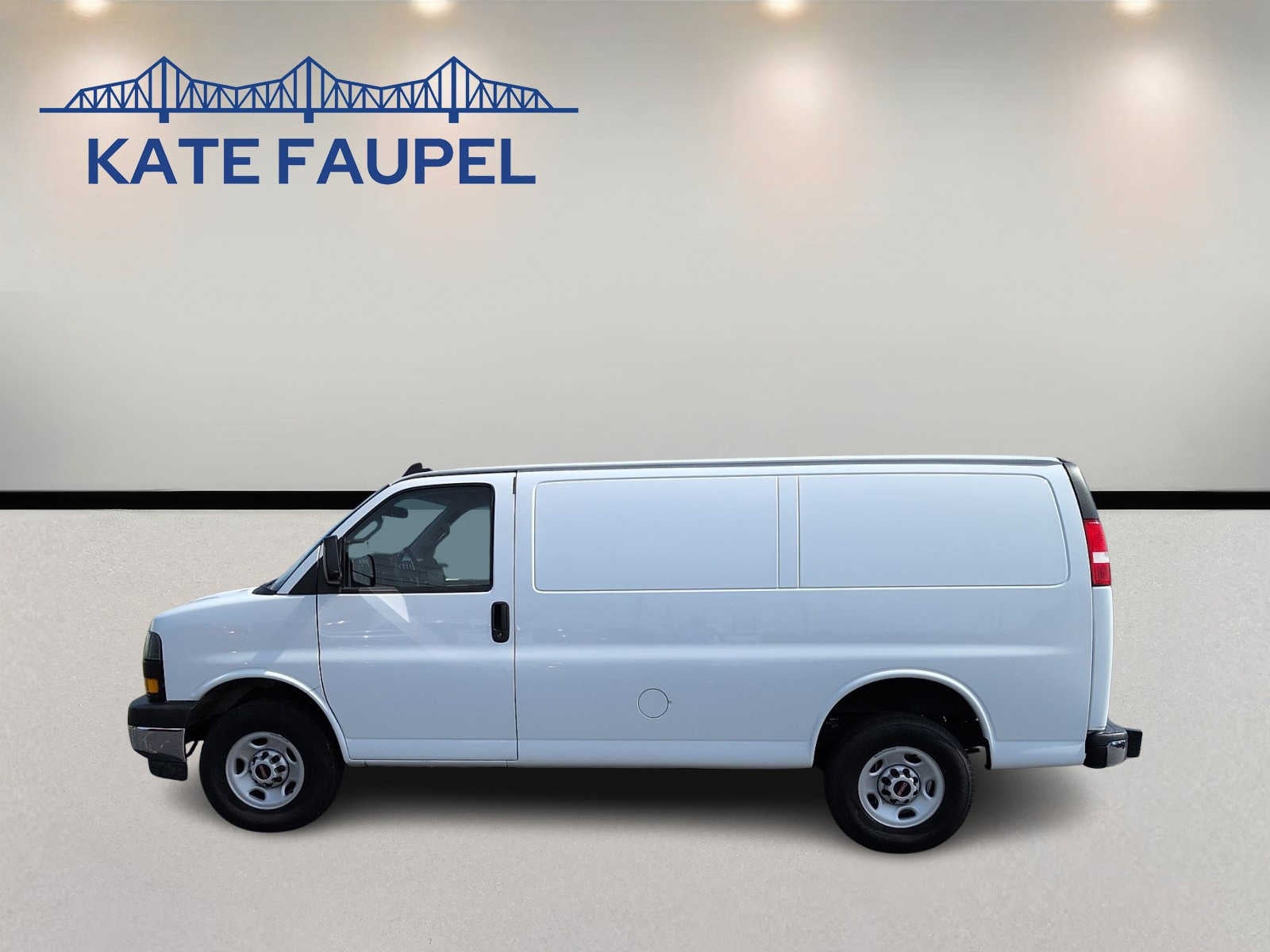 2024 GMC Savana Cargo 2500 Work Van