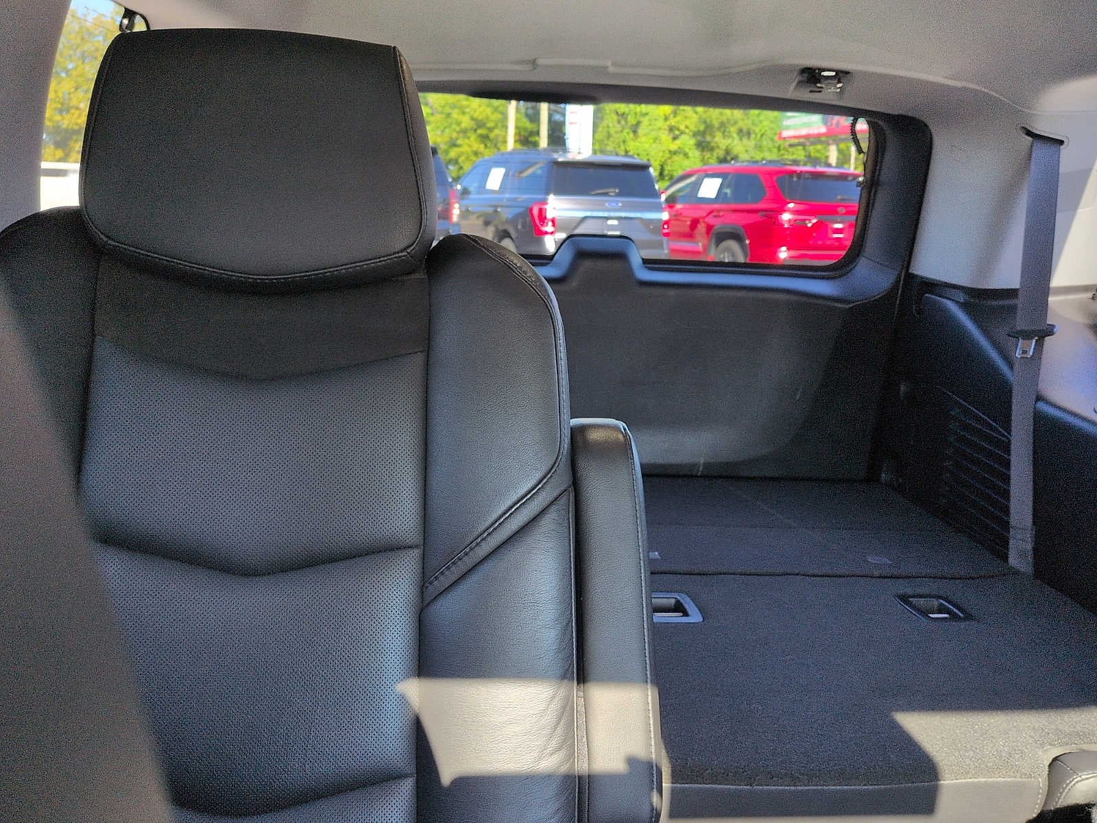 2017 Cadillac Escalade Luxury