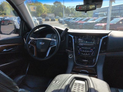 2017 Cadillac Escalade Luxury
