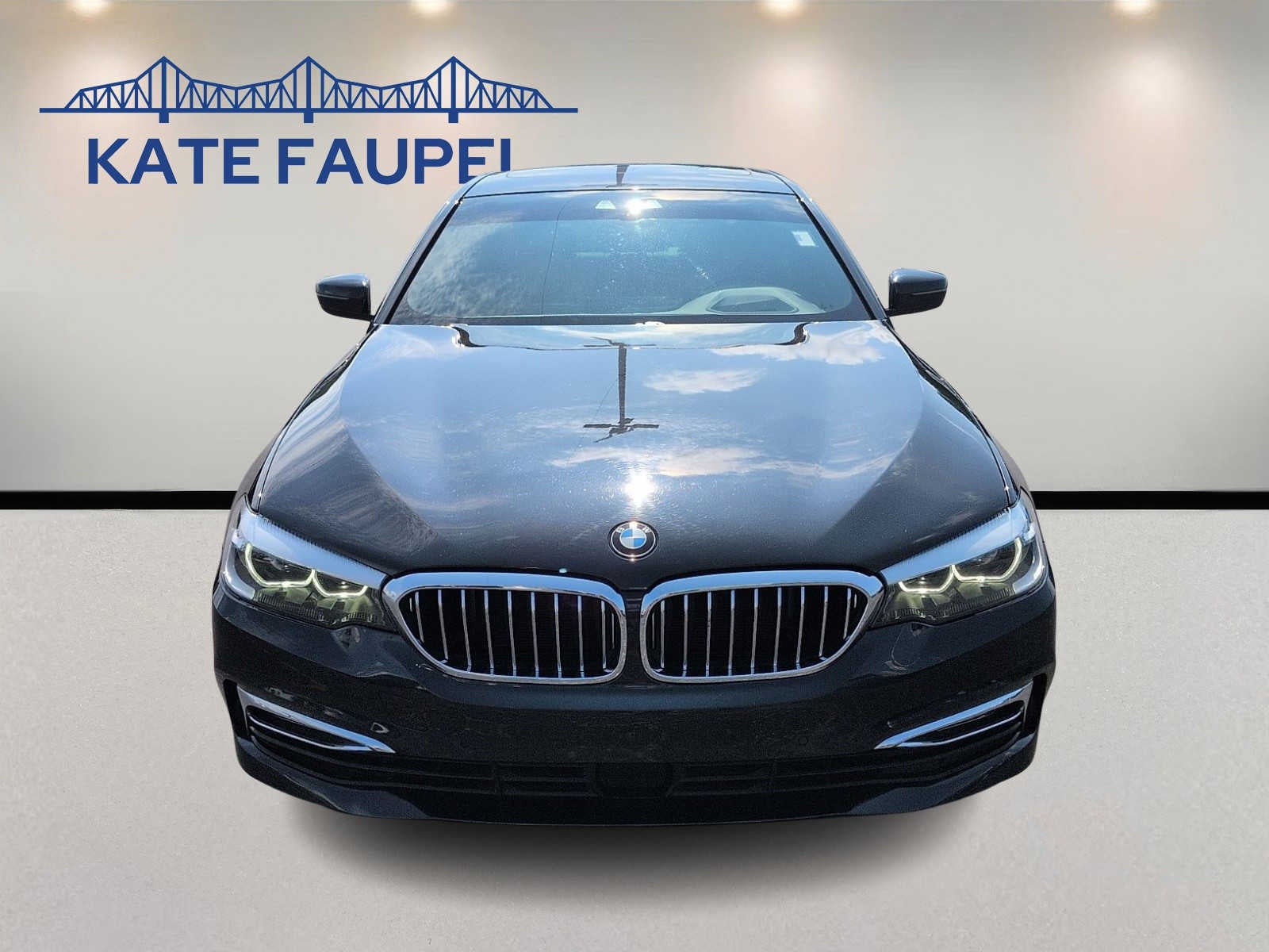 Used 2018 BMW 5 Series 530i with VIN WBAJA5C53JWA38505 for sale in Henderson, KY